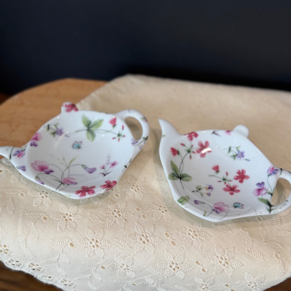 A Special Place Floral Teapot Tea Bag Rest Set of 2 Ceramic Butterfly
